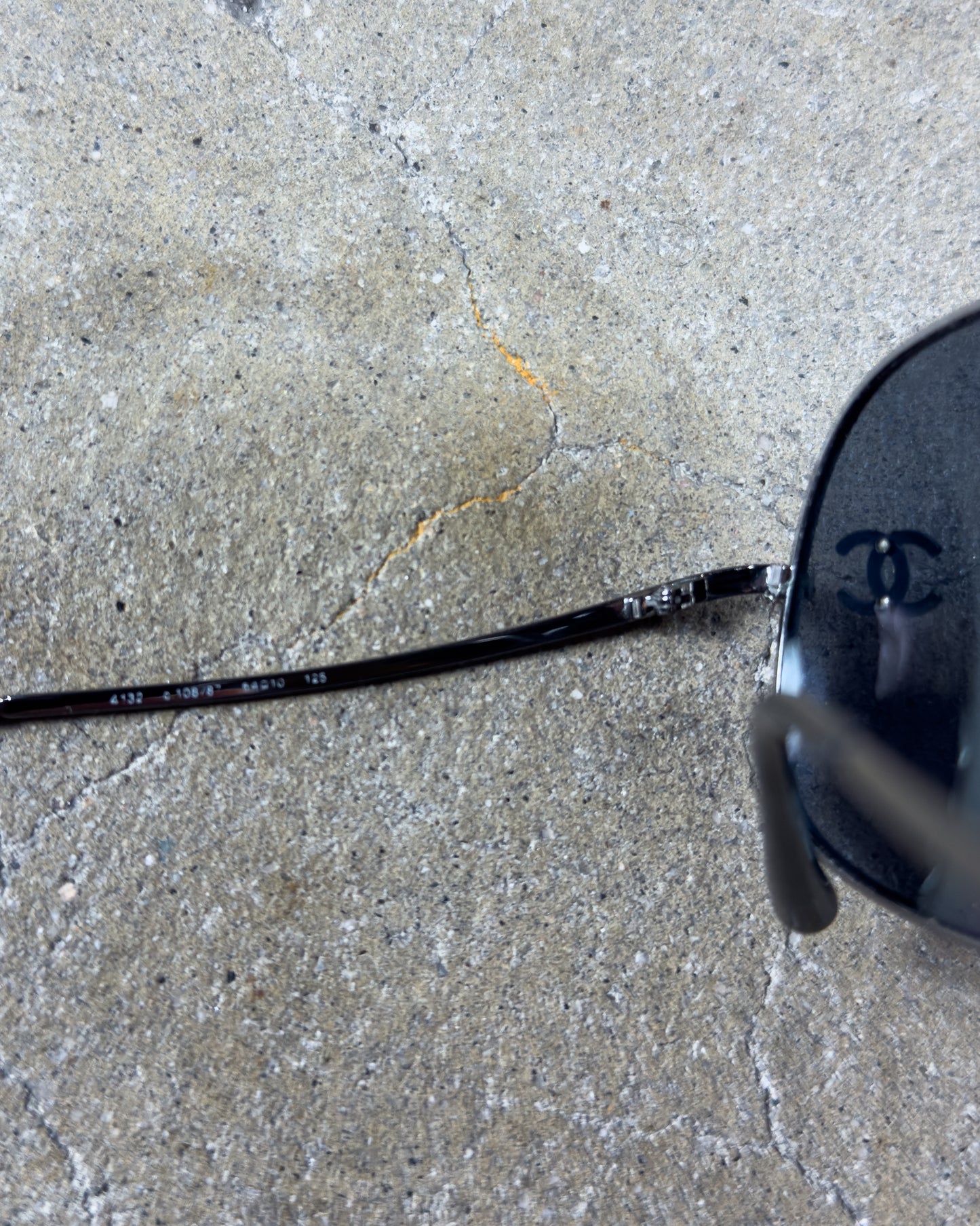 Mirrored Aviator Sunglasses