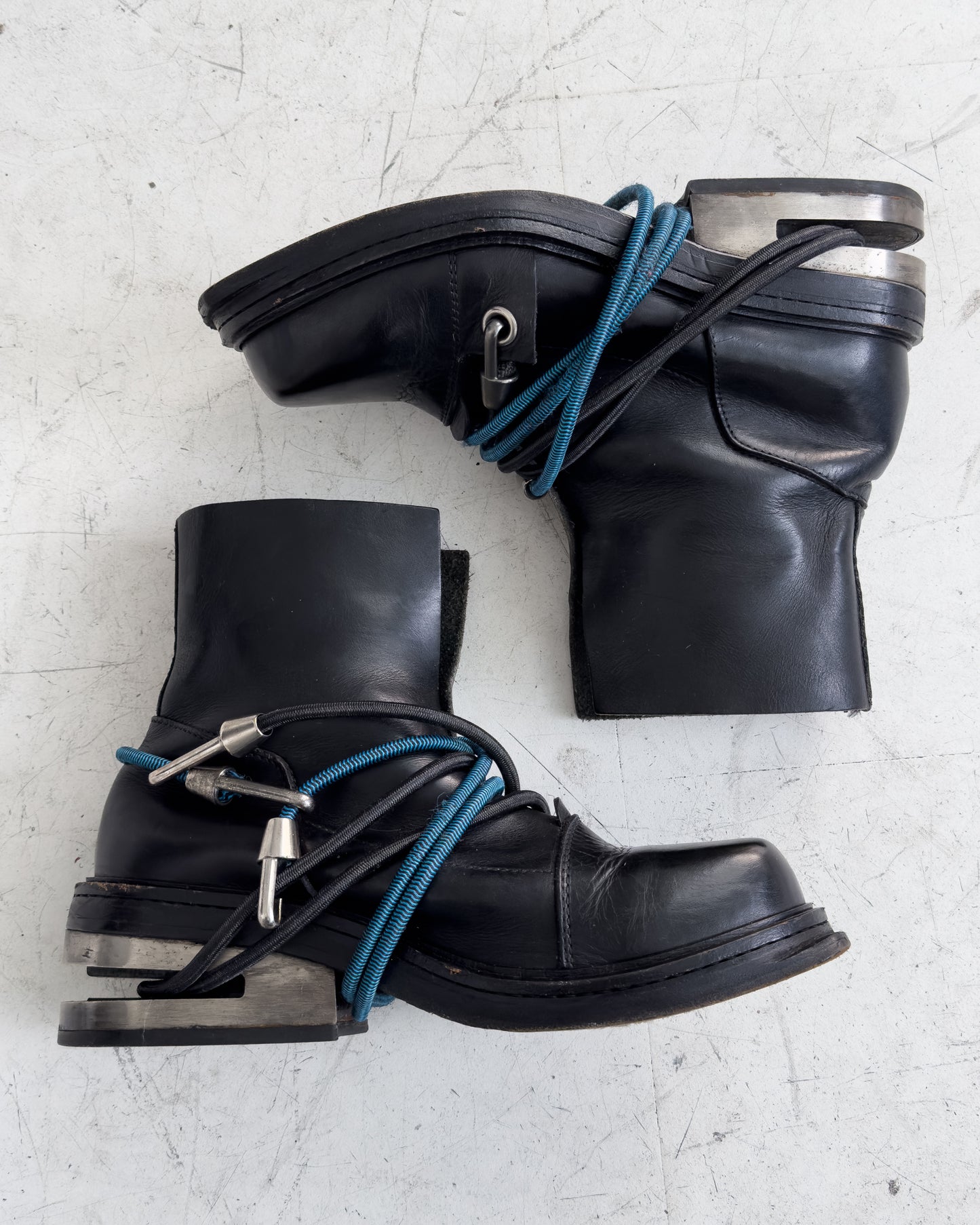 Bungee Metal Heel Boots